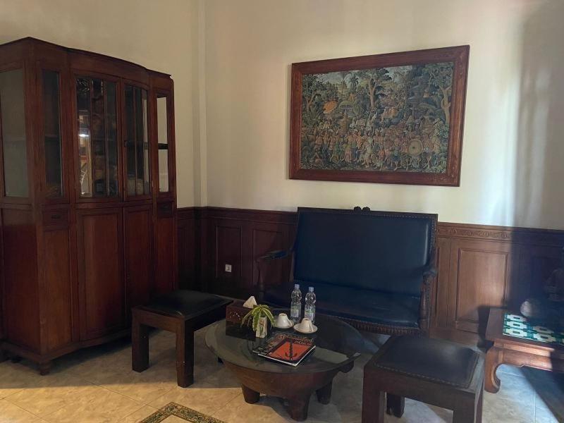Rumah Pesik Art Heritage Gondowulung Экстерьер фото