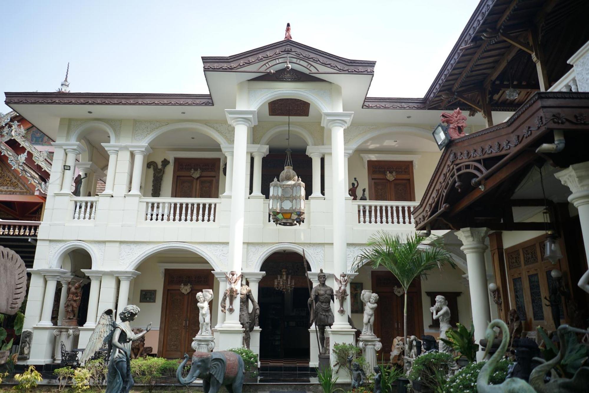 Rumah Pesik Art Heritage Gondowulung Экстерьер фото